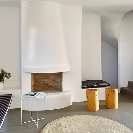 Platinum Paros - Azure - 5 Bedrooms - Sea Views & Private Pool - Naoussa Hotel Kolympithres