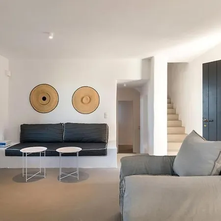 Hotel Platinum Paros - Azure - 5 Bedrooms - Sea Views & Private Pool - Naoussa 4*